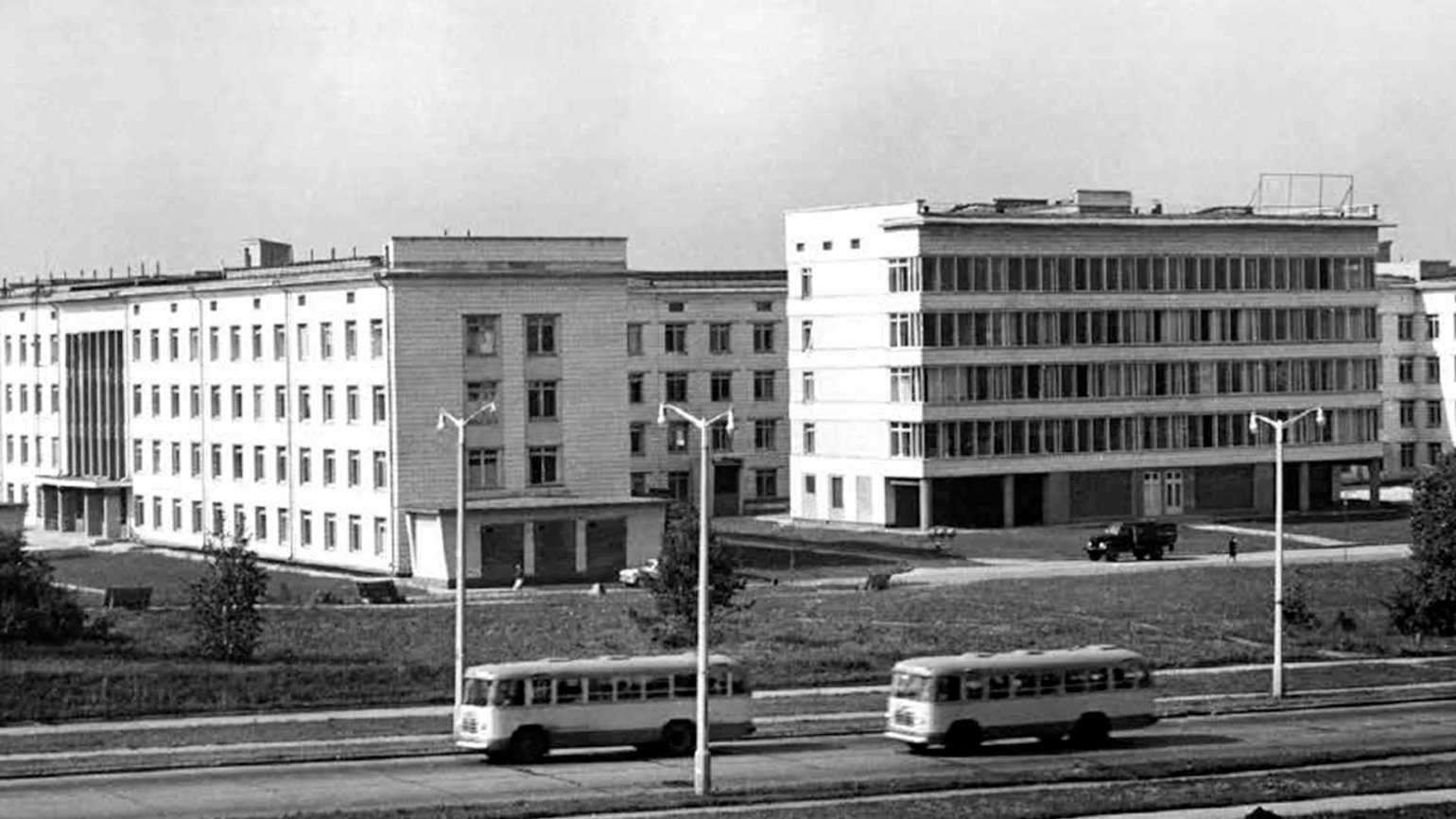 Основанная в 1957 году. Академгородок 1957. Новосибирский Академгородок в СССР. Новосибирский Академгородок 1957. Академгородок научный центр.