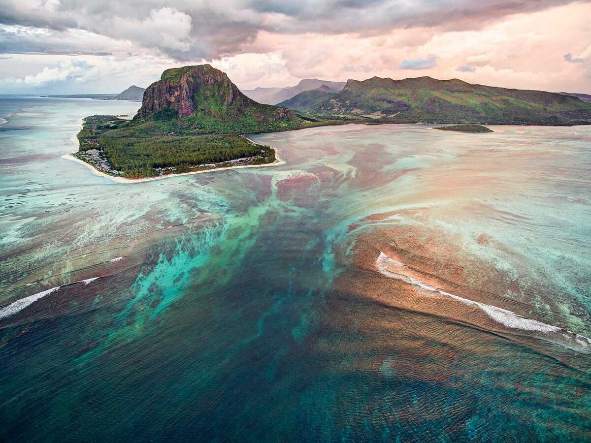 Занзибар подводный водопад