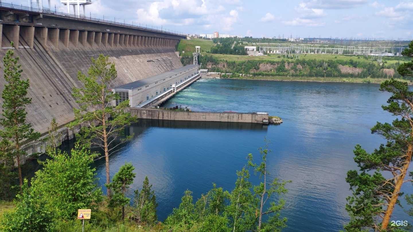 Братская ГЭС водохранилище